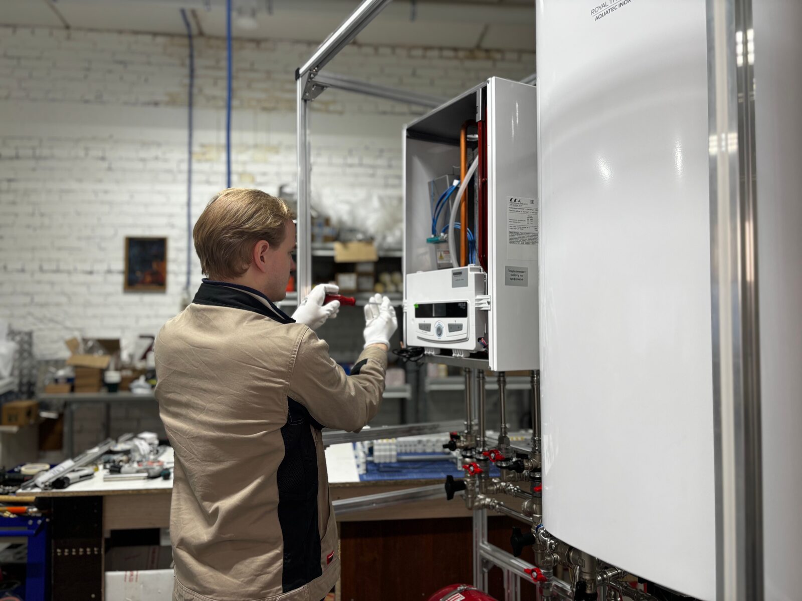 Cv-leidingsysteem met manometer